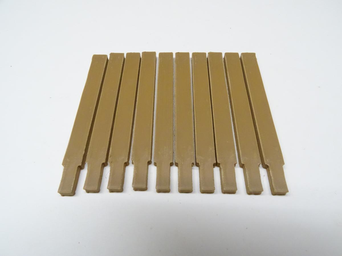 Holzrungen mittelbraun für 2-Achser LGB Toytrain Flachwagen